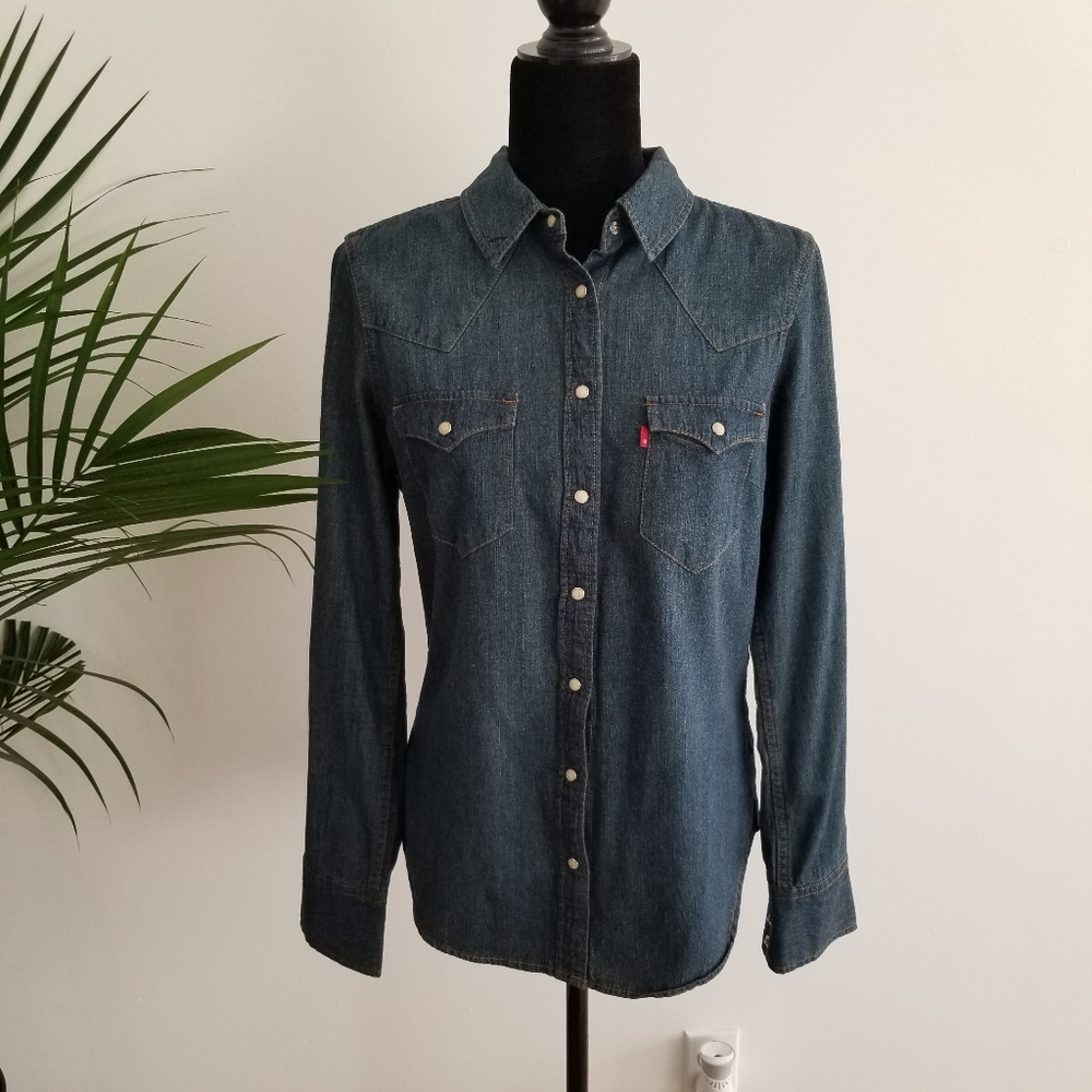 Levi's demin shirt